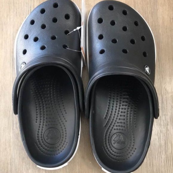 Crocs Women’s Crocband Black Clogs-NEW - Picture 7 of 7